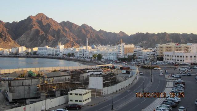 Marina Hotel Mutrah Exterior foto